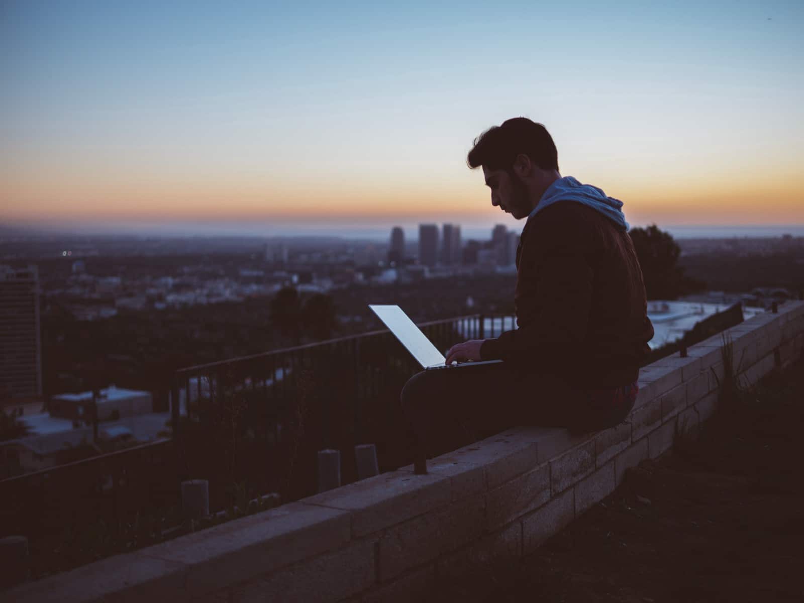 Remote Work Tools All Digital Nomads Should Start Using in 2018